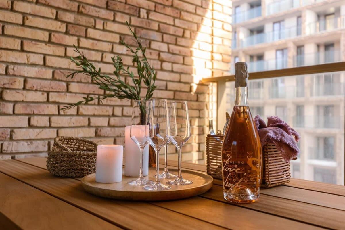 Huswell - Apartment With Terrace Close To The Sea Oostende Dış mekan fotoğraf
